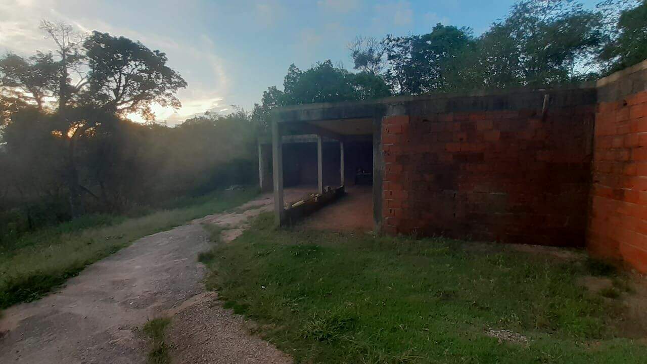 Terreno à venda no Recanto da Prata: 