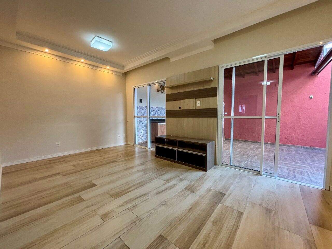 Casa à venda no Jardim Colônia: 