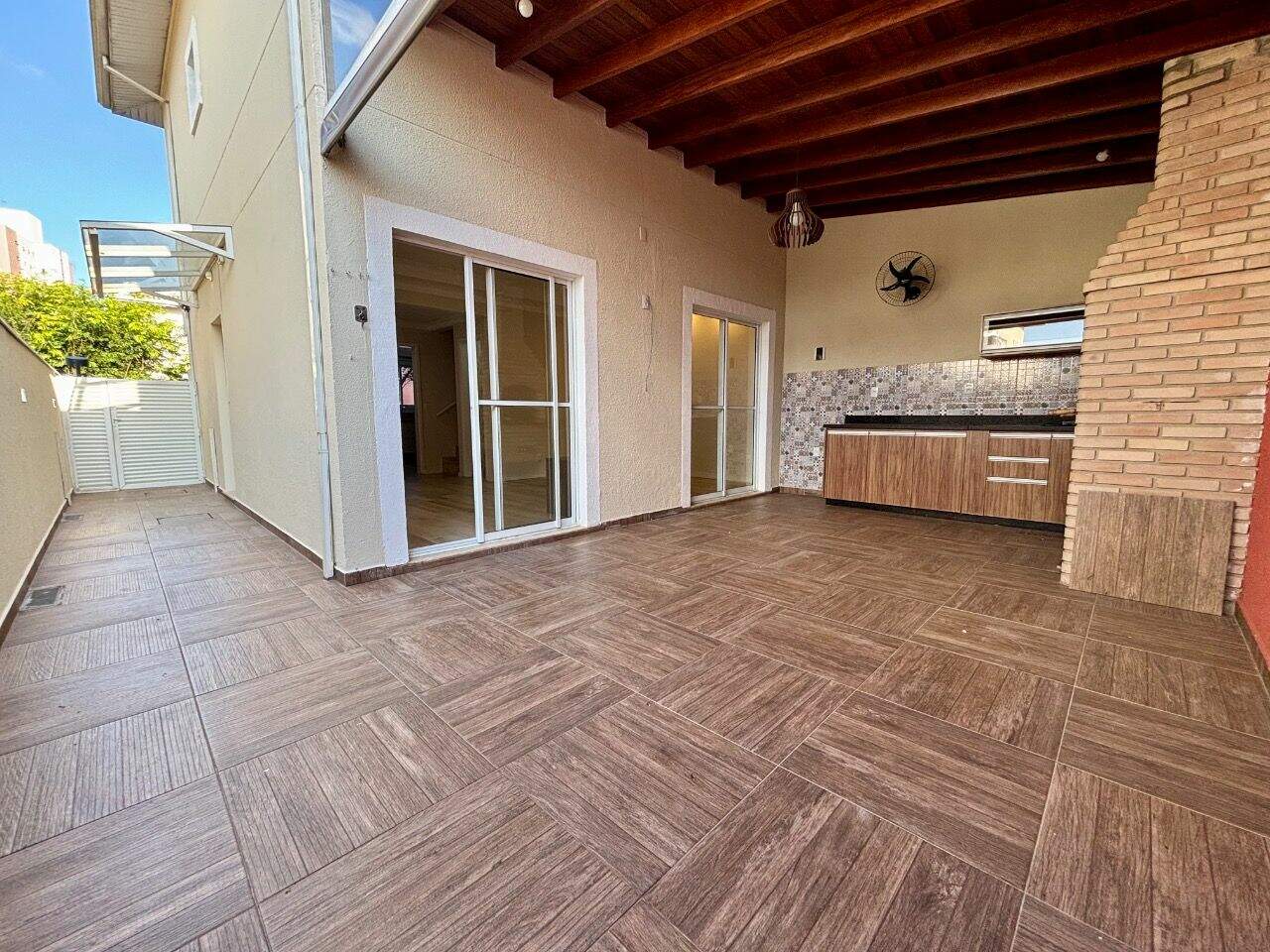 Casa à venda no Jardim Colônia: 