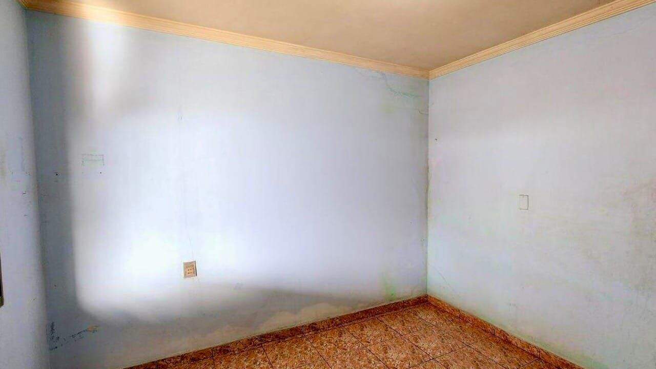 Sobrado à venda no Parque Brasília: 