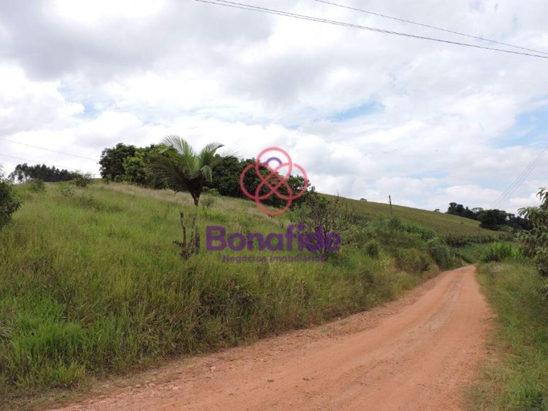 Área à venda no Pitangal: 