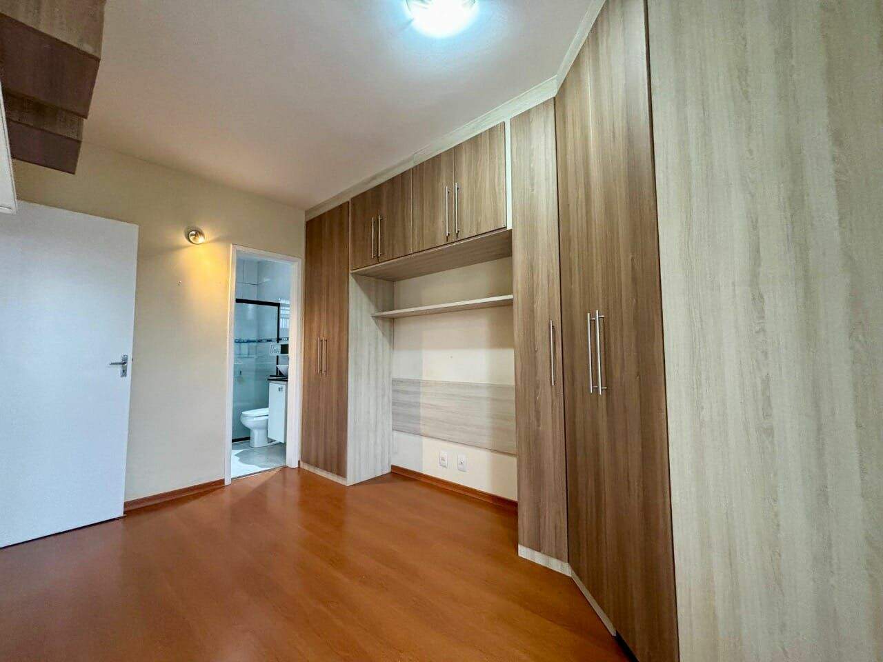 Casa à venda no Jardim Shangai: 