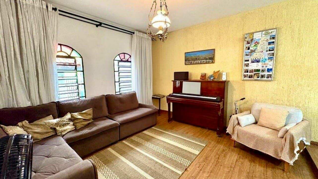 Casa à venda no Jardim das Carpas: 