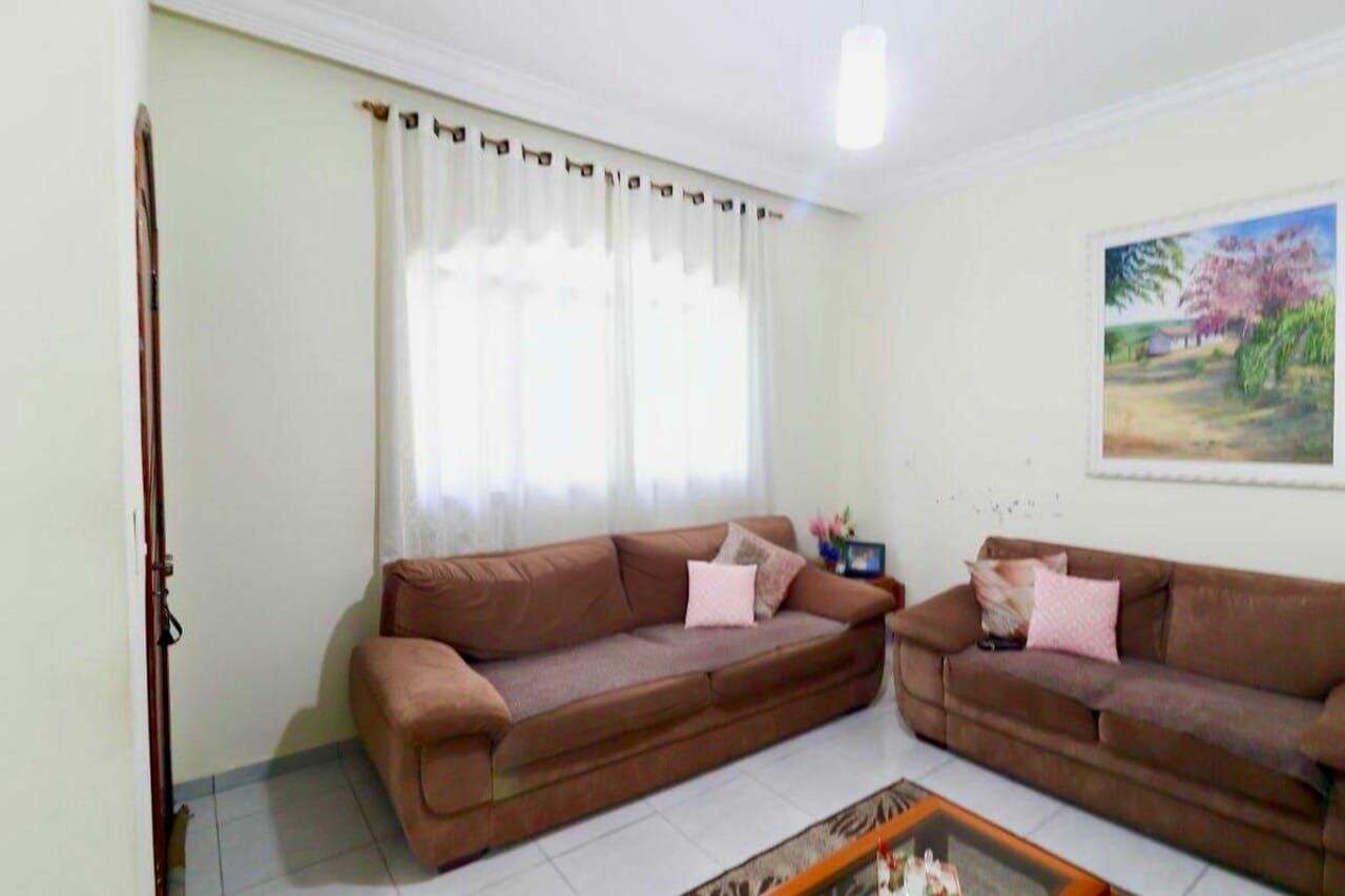 Casa à venda no Jardim da Fonte: 