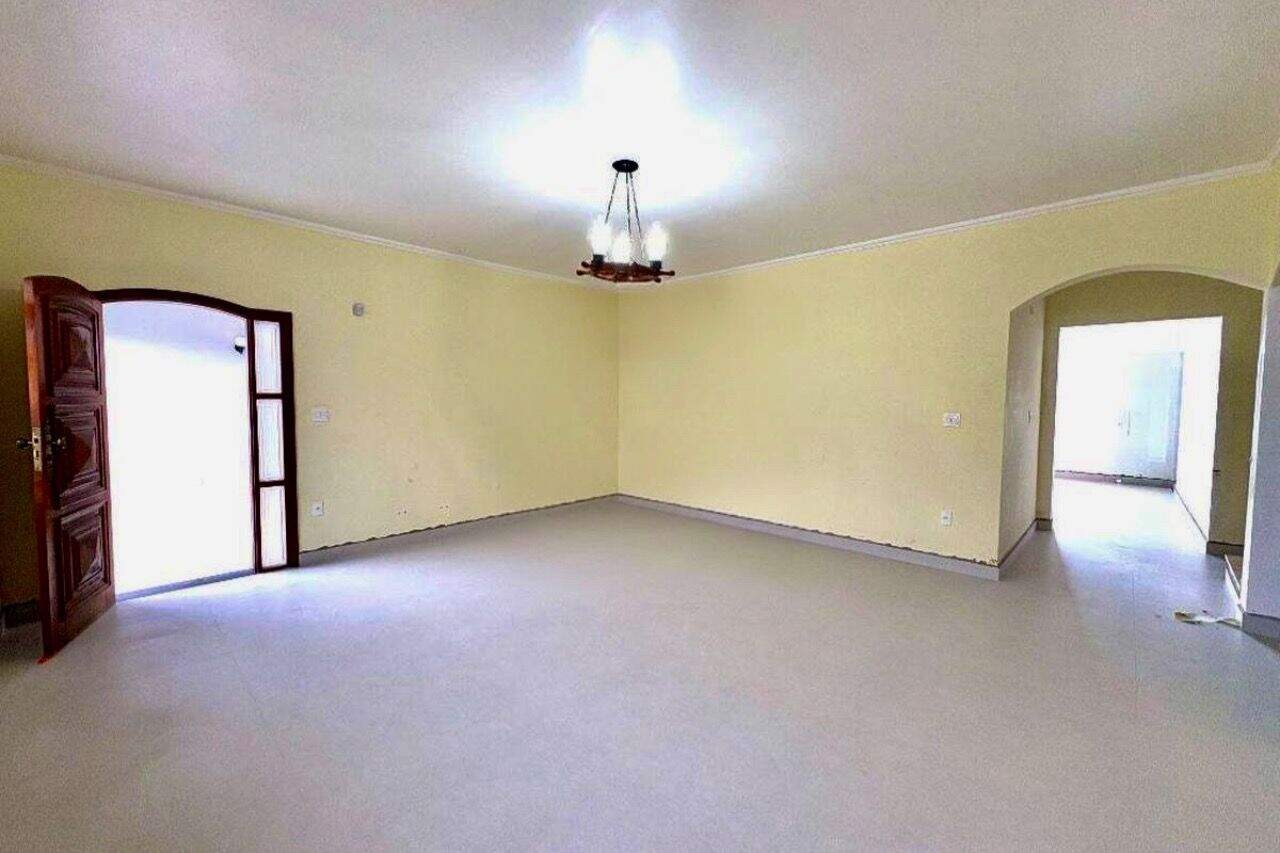 Sobrado à venda no Jardim Florestal: 