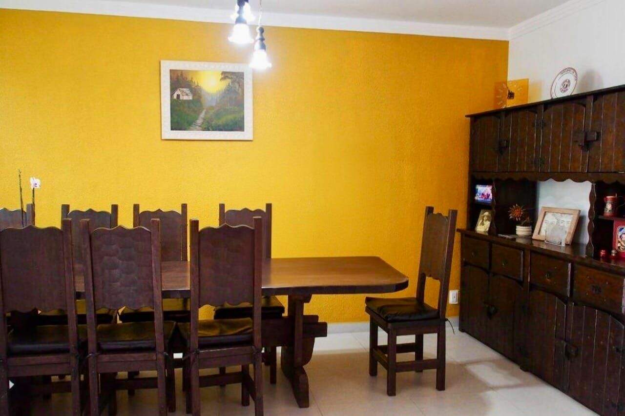 Sobrado à venda no Centro: 