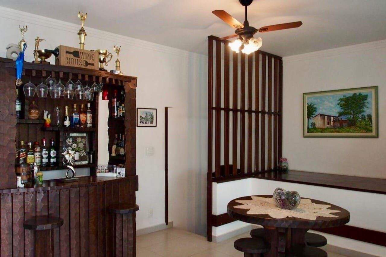 Sobrado à venda no Centro: 