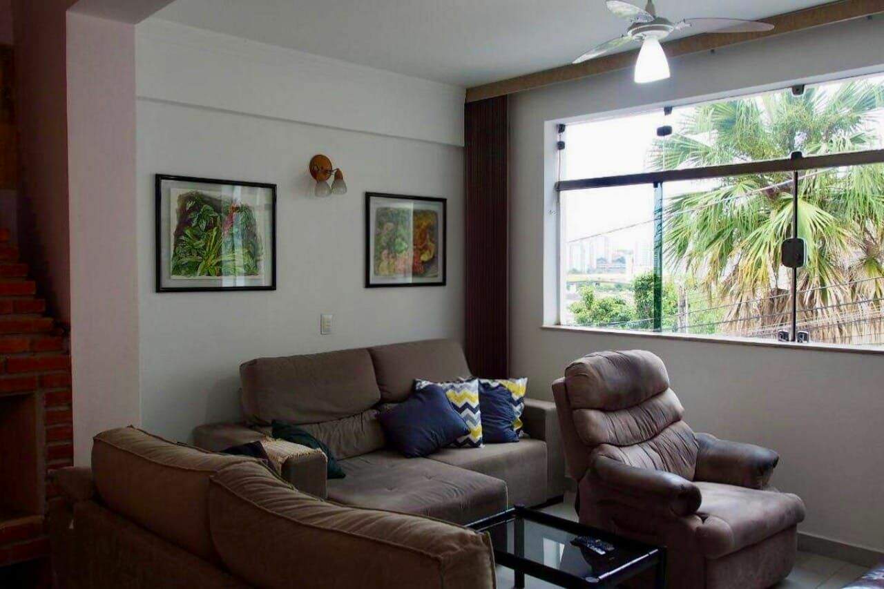 Sobrado à venda no Centro: 