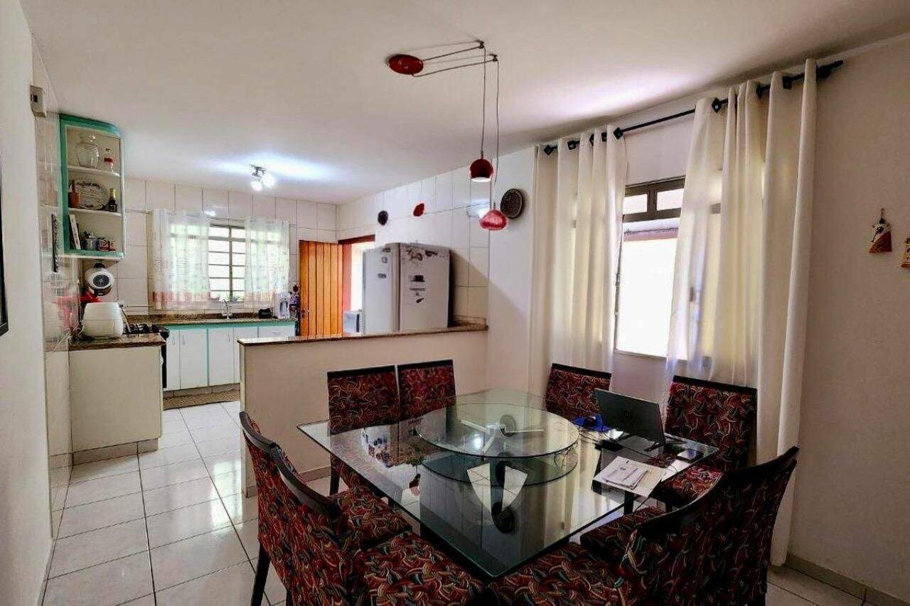 Sobrado à venda no Parque da Represa: 