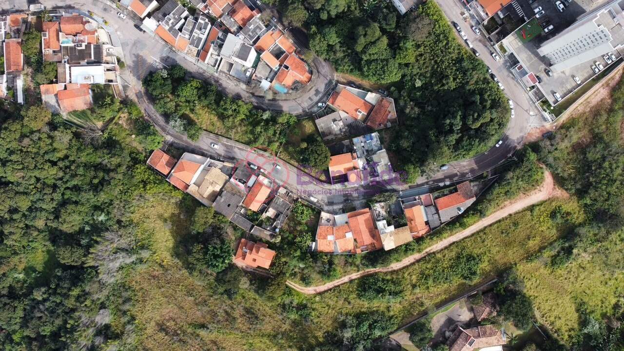 Terreno à venda no Jardim Roma: 