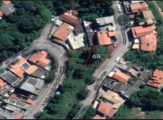 Terreno à venda no Jardim Roma: 