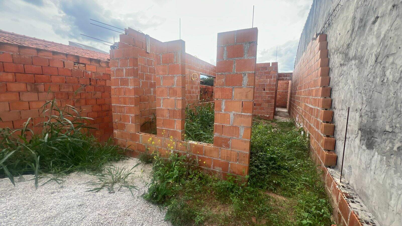 Terreno à venda no Jardim Novo Mundo: 