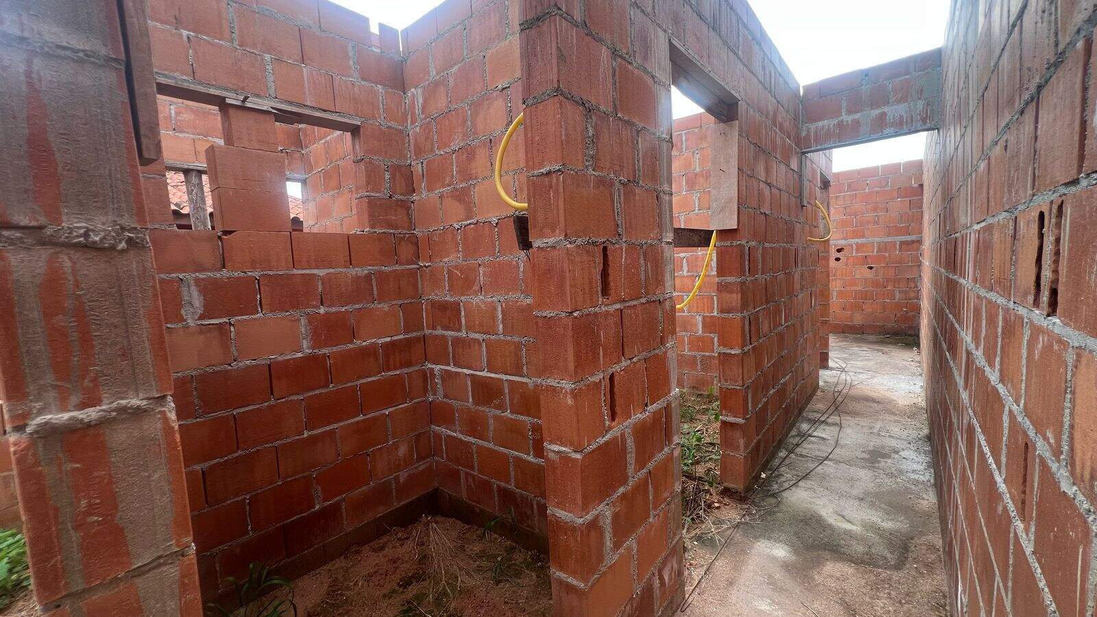 Terreno à venda no Jardim Novo Mundo: 