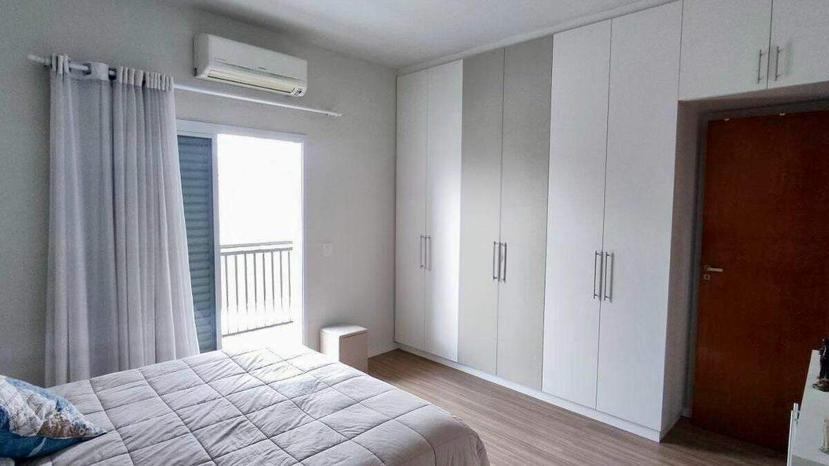 Sobrado à venda no Parque Residencial Jundiaí: 