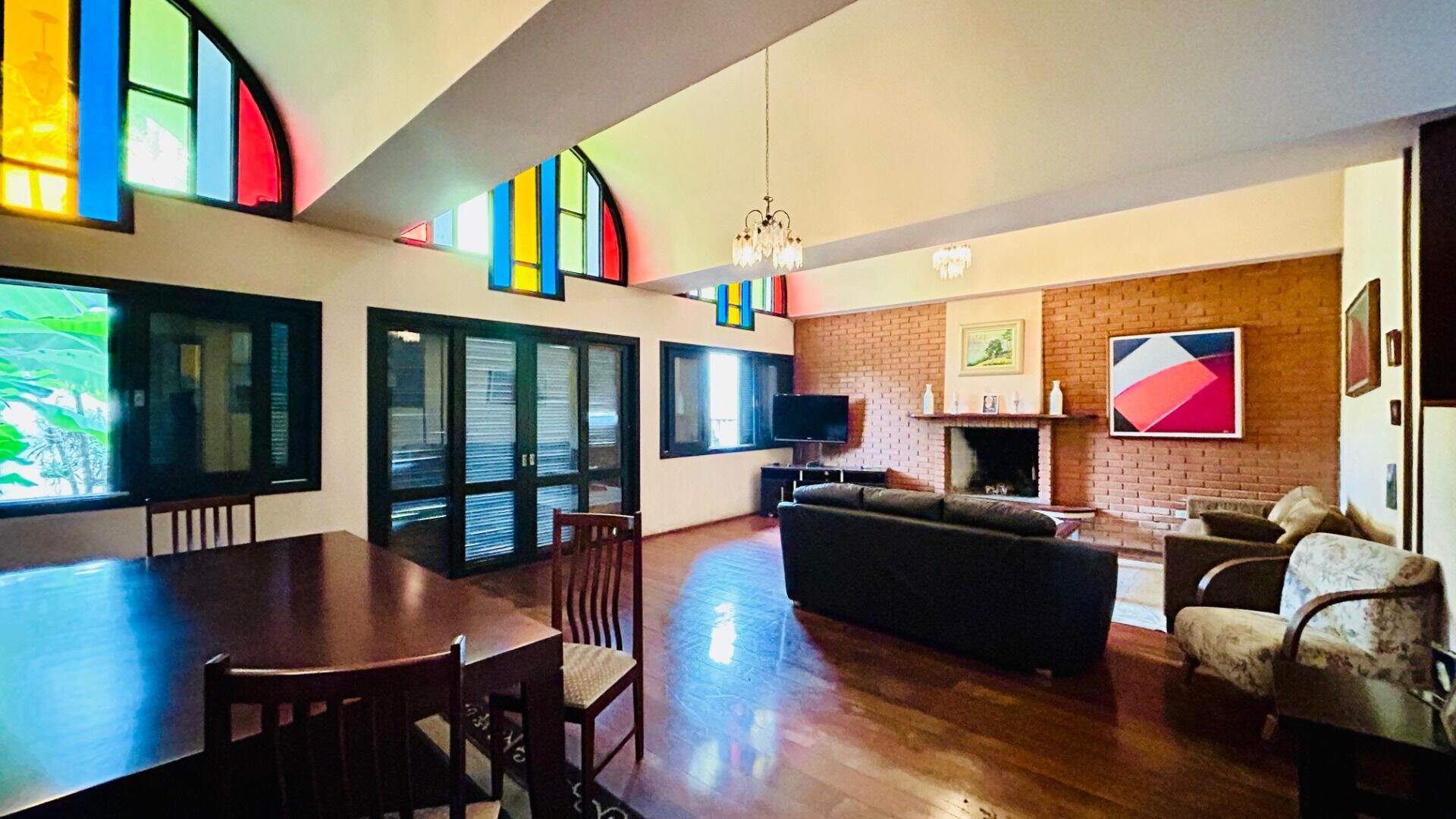 Casa à venda no Anhangabaú: 