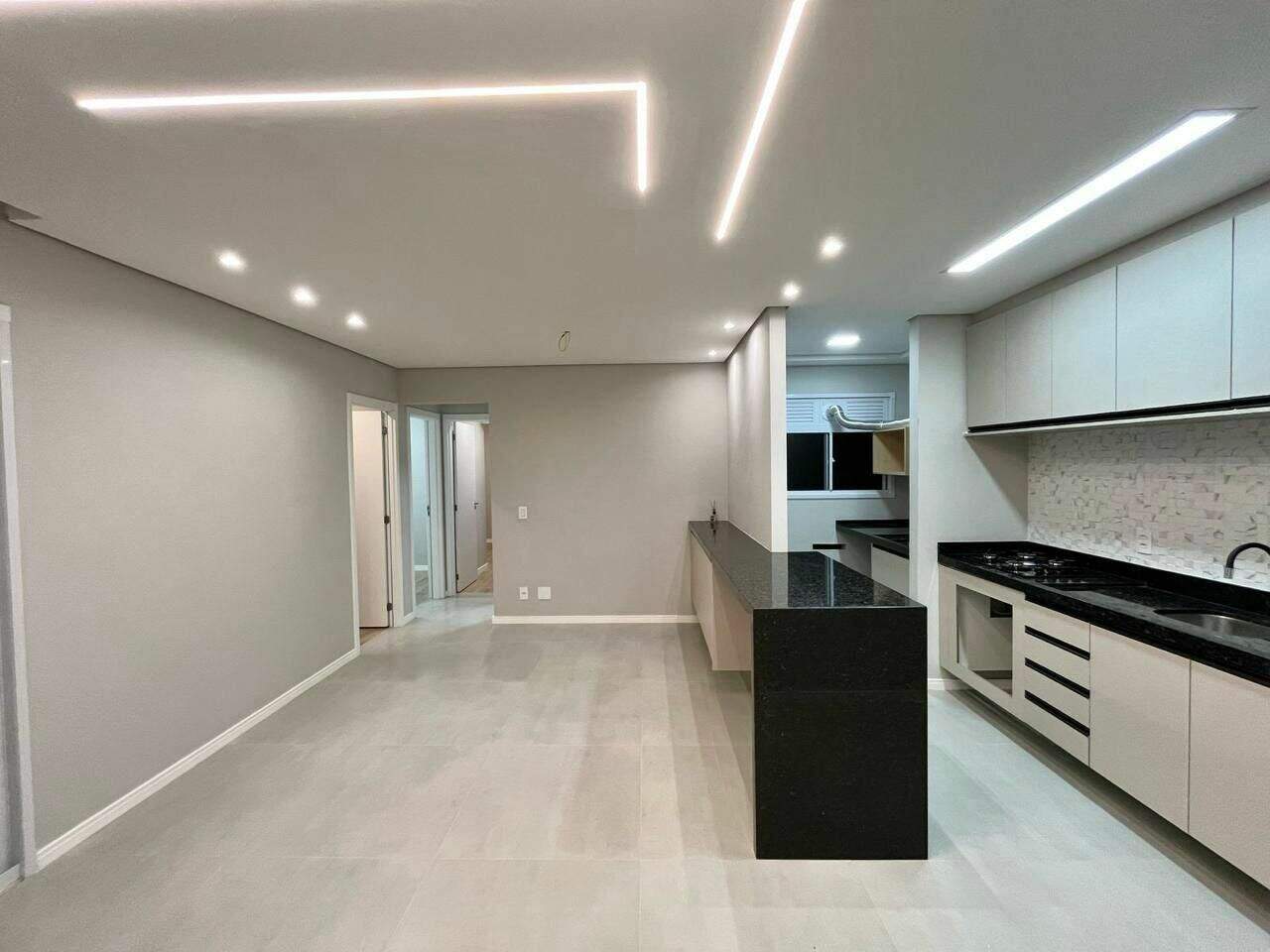 Apartamento à venda no Engordadouro: 