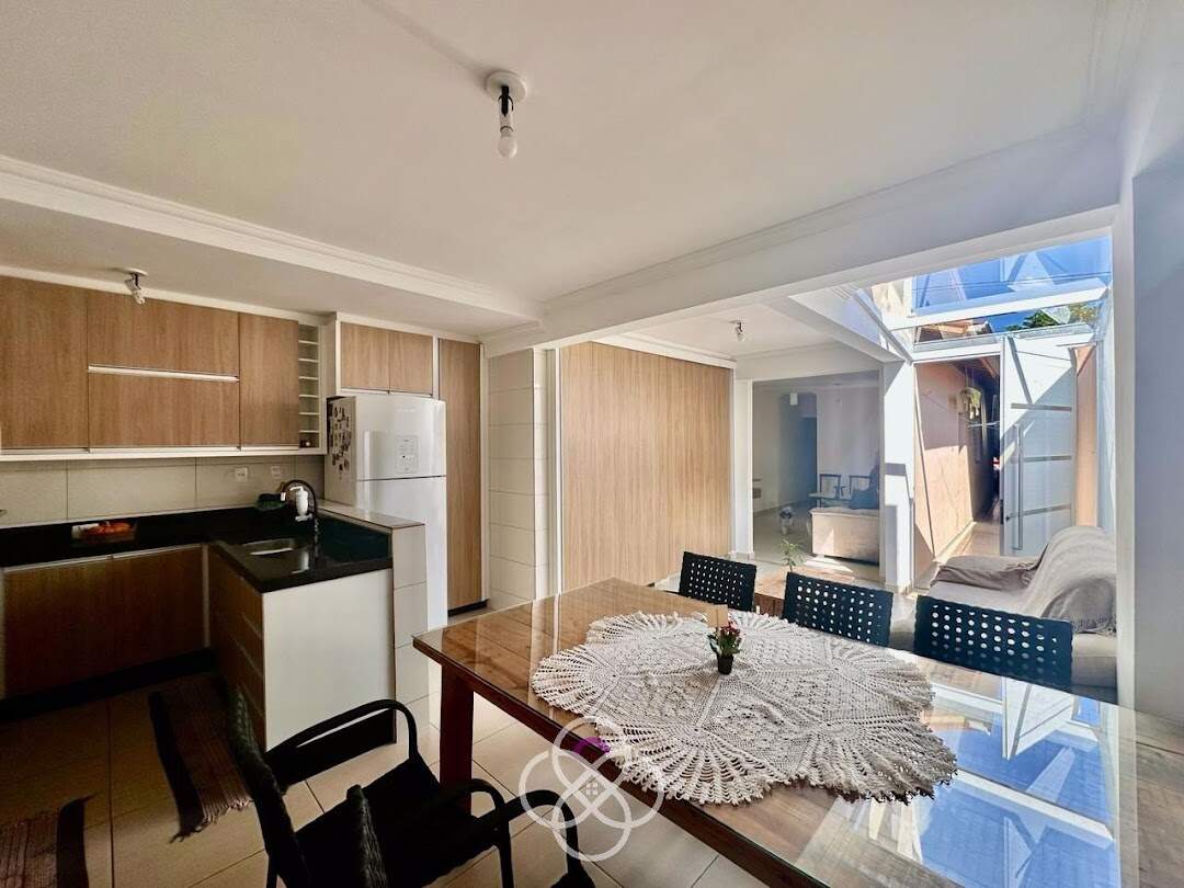 Casa à venda no Fazenda Grande: 