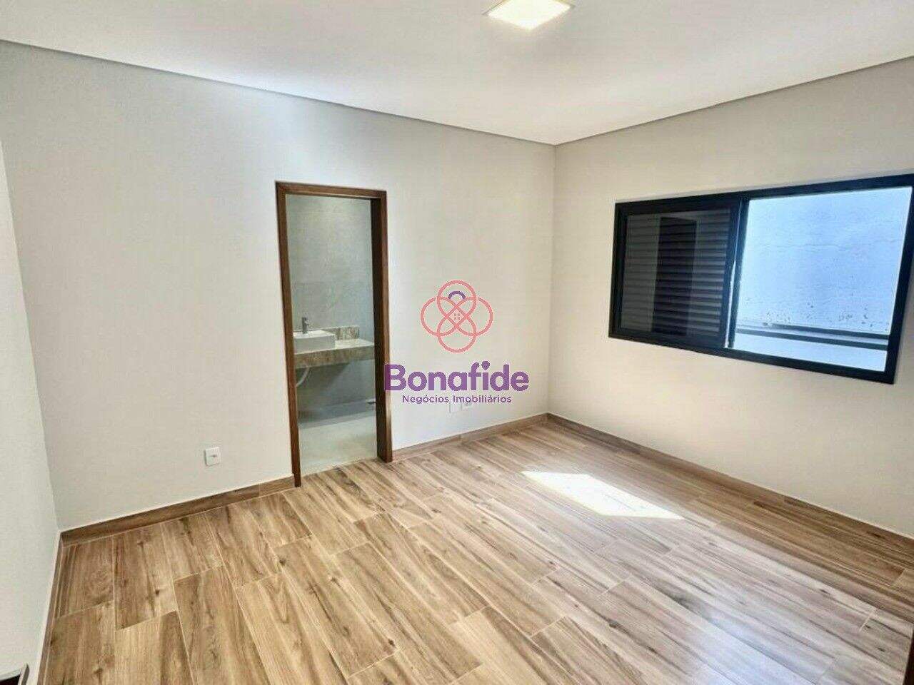 Casa à venda no Pinhal: 