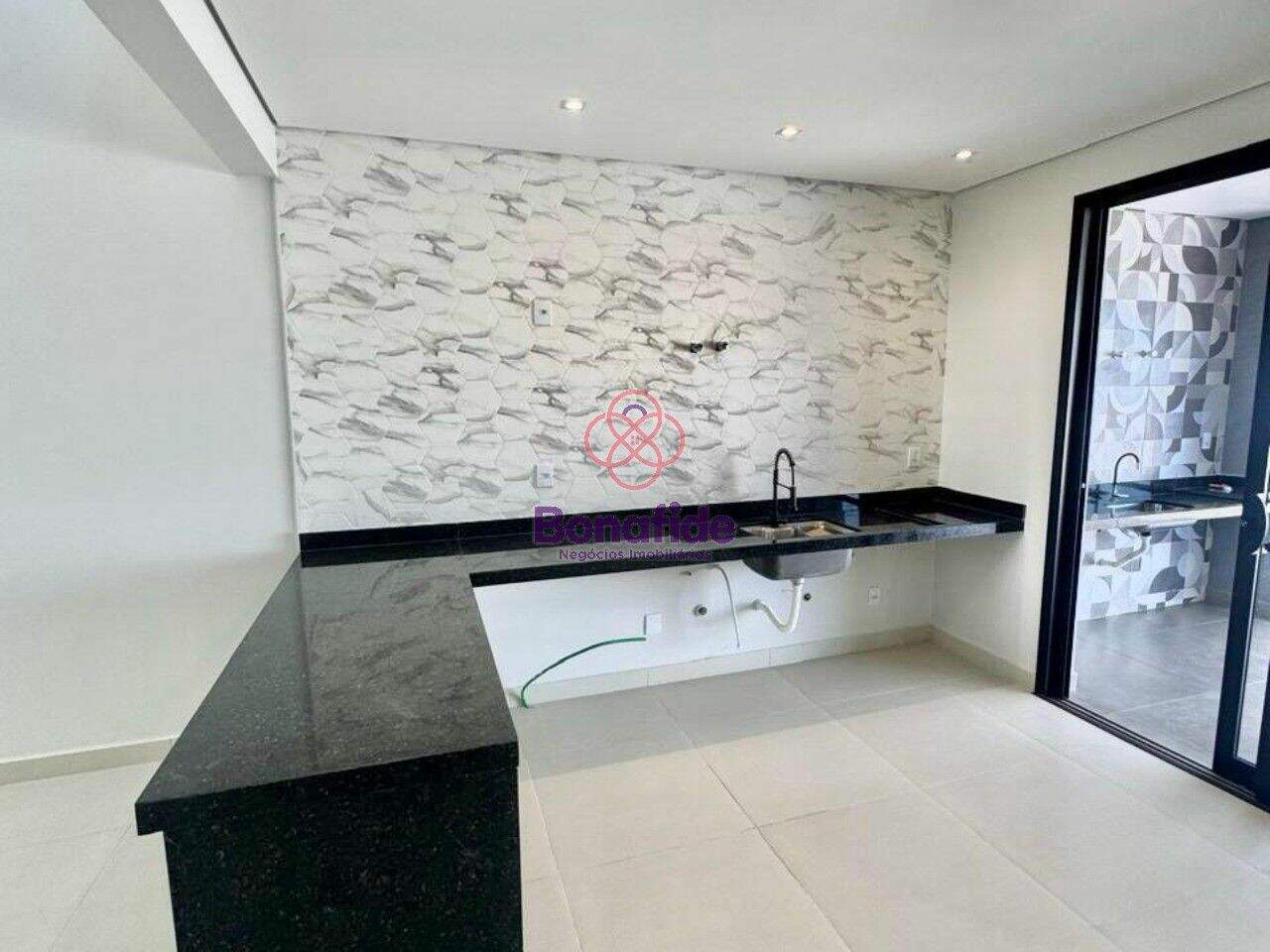 Casa à venda no Pinhal: 