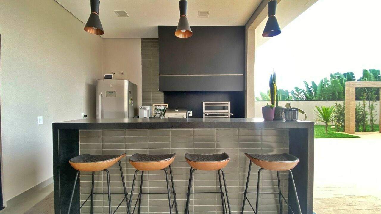 Casa à venda no Loteamento Portal da Colina: 