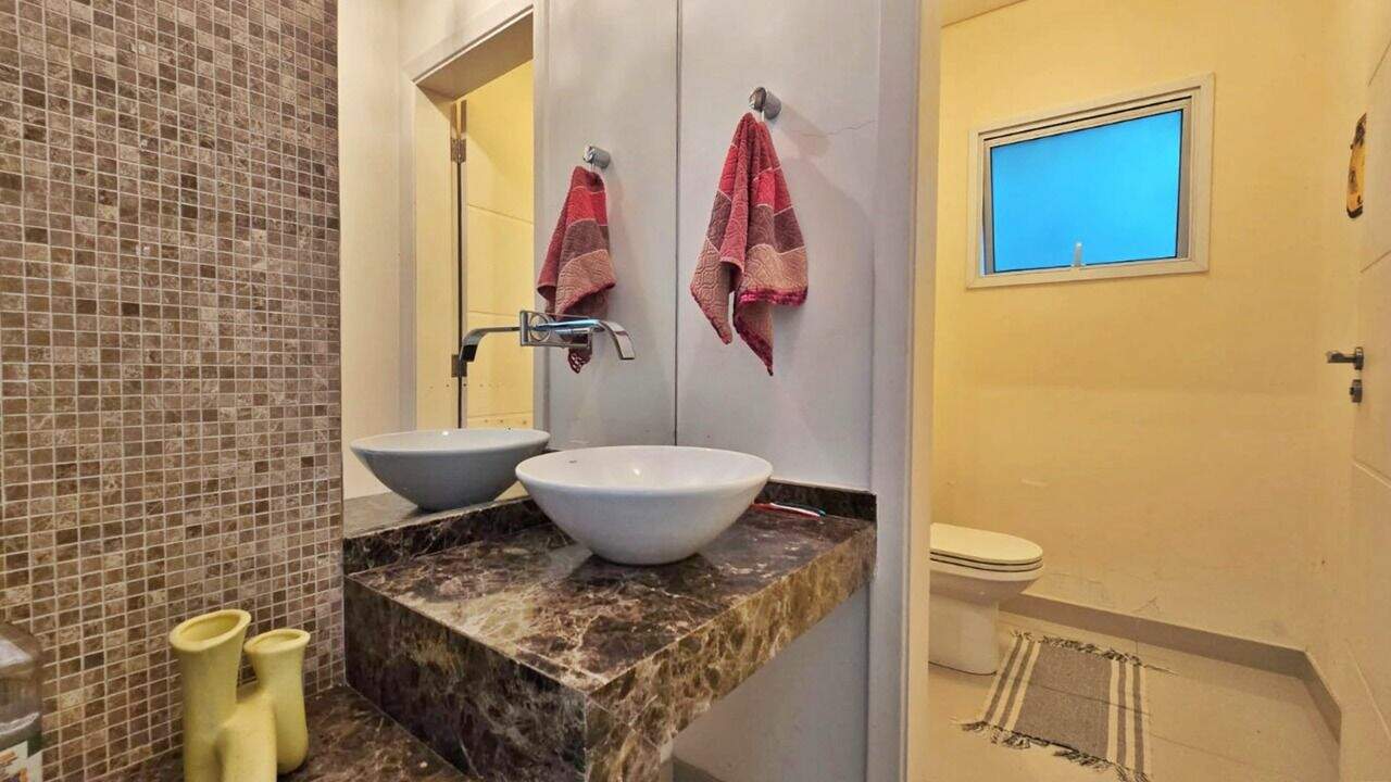 Casa à venda no Portal do Paraíso II: 