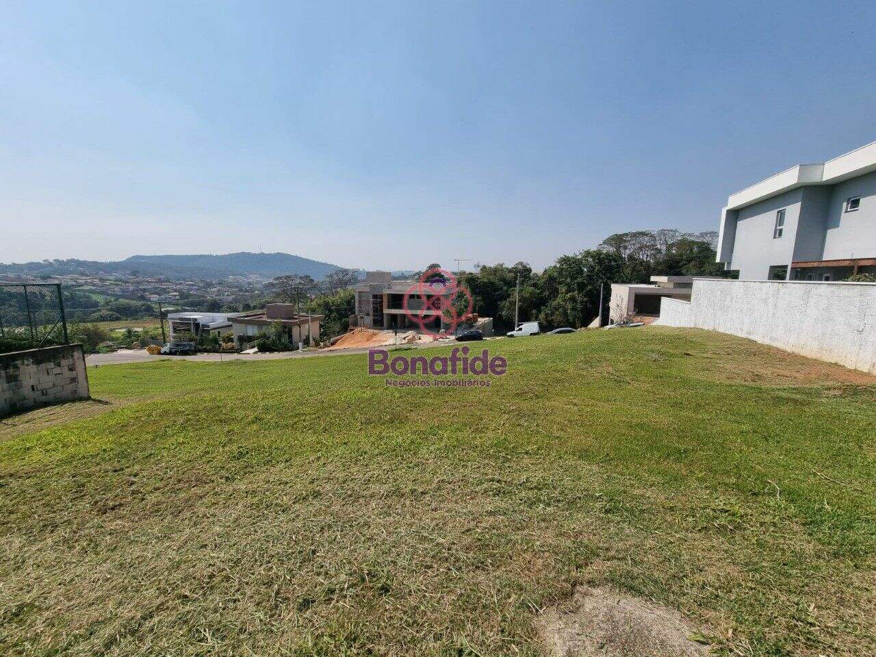 Terreno à venda no Jardim Primavera: 