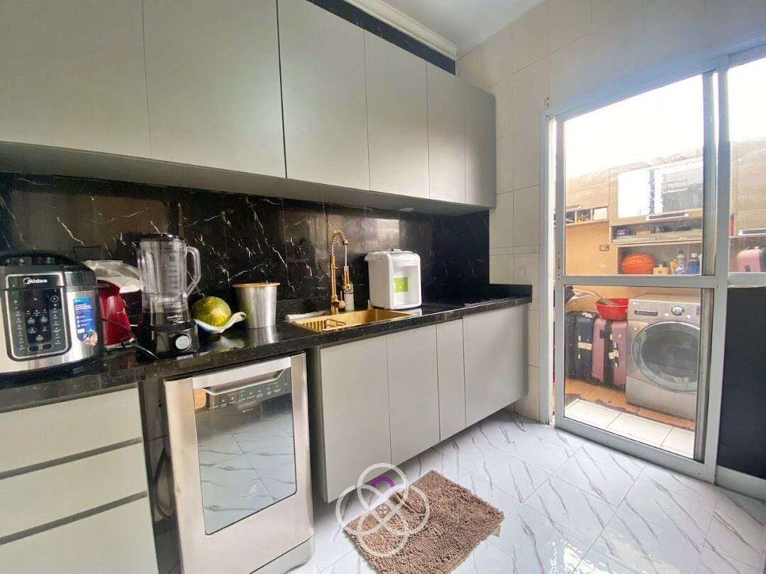 Casa à venda no Jardim Shangai: 