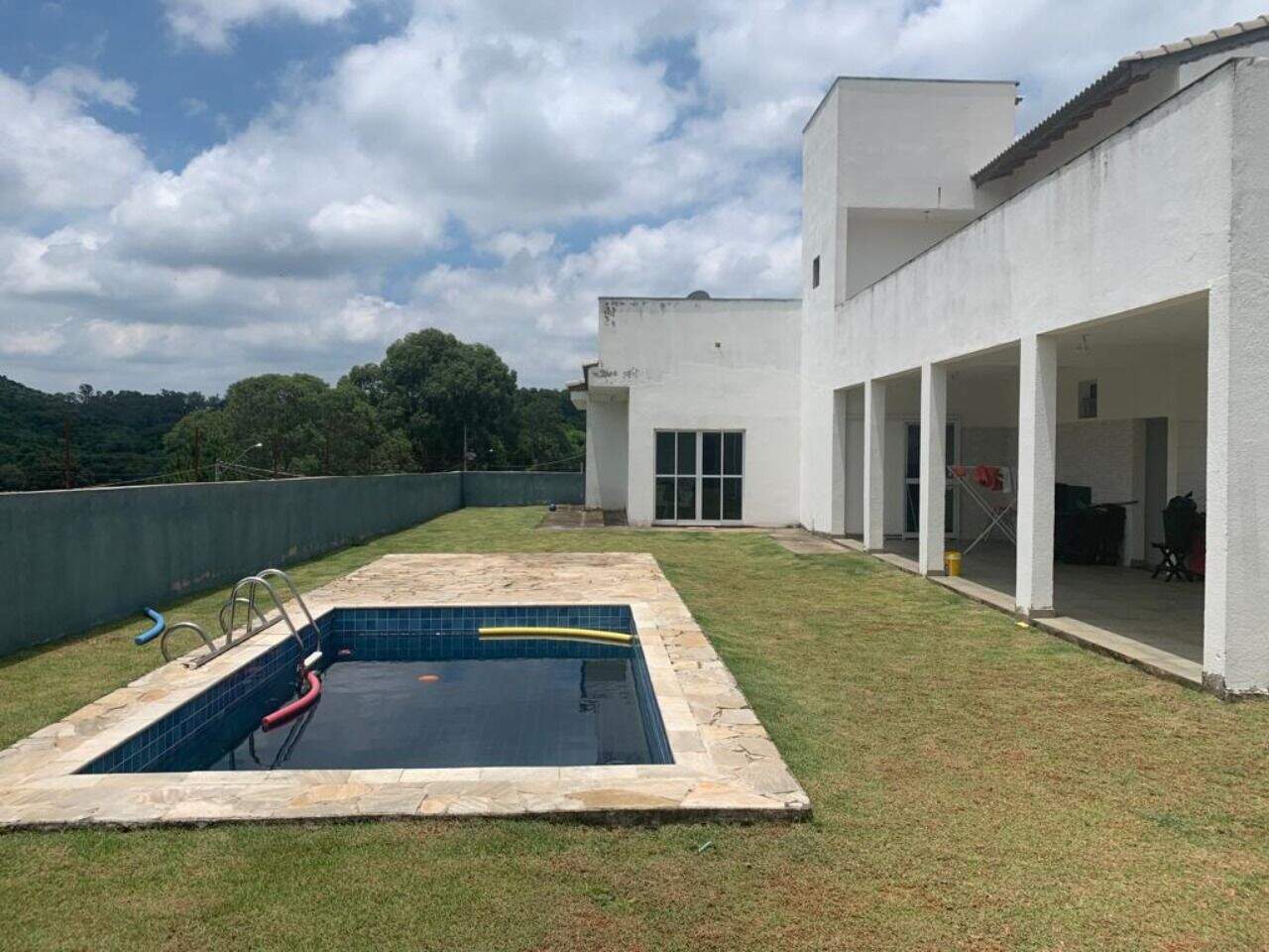 Casa à venda no Santa Eliza: 