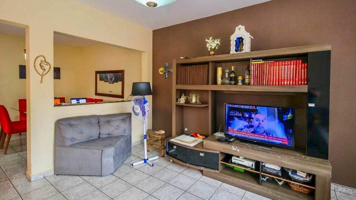 Casa à venda no Jardim Caçula: 