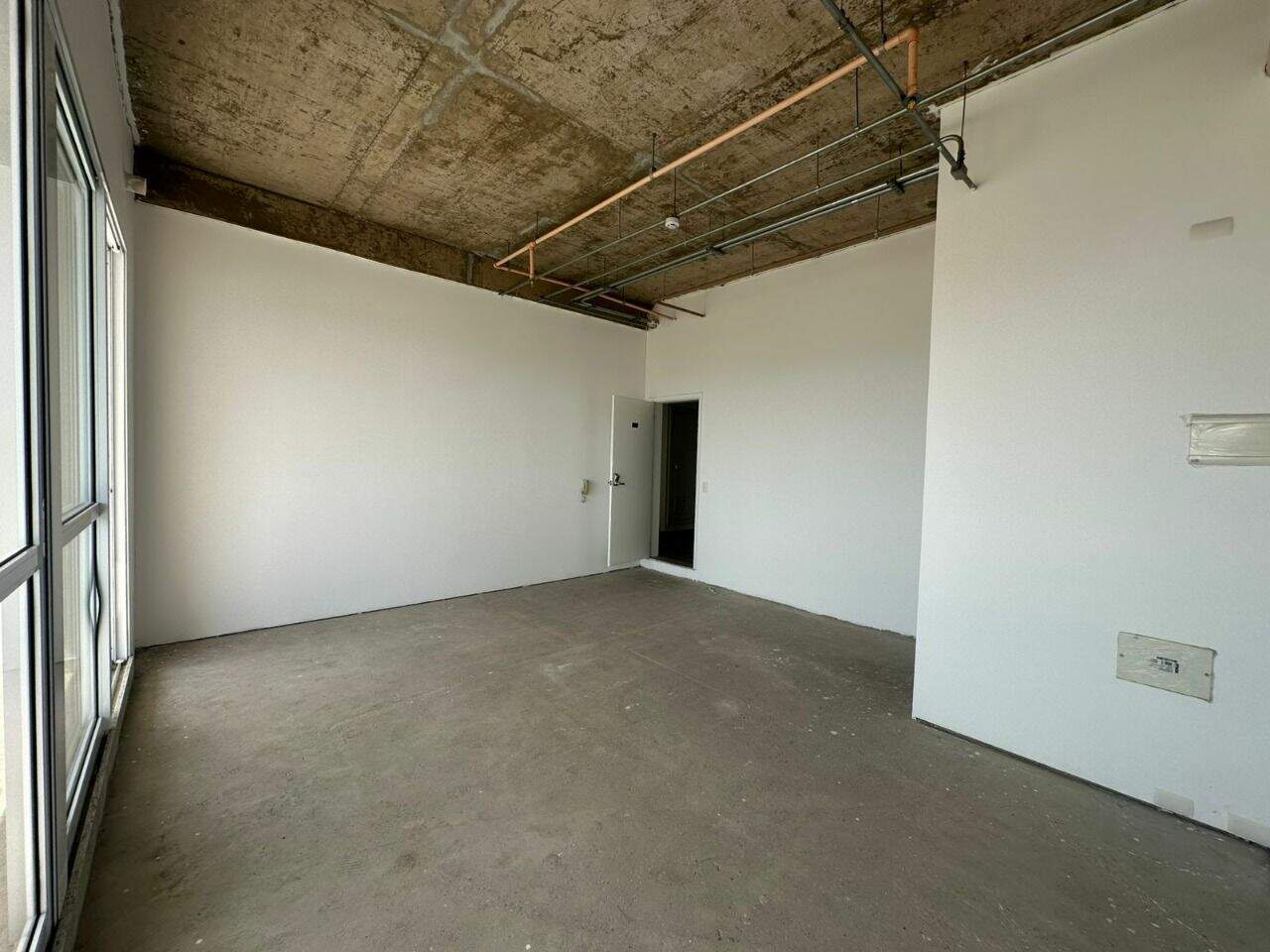 Sala à venda no Anhangabaú: 