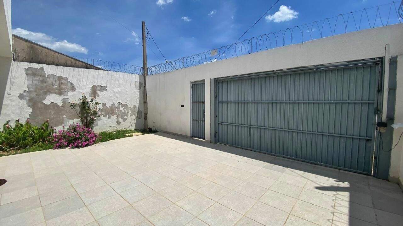 Casa à venda no Jardim Alice: 