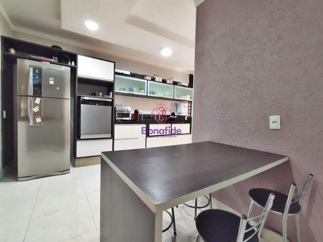 Casa à venda no Jardim do Lago: 