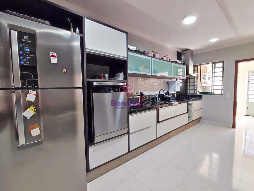 Casa à venda no Jardim do Lago: 