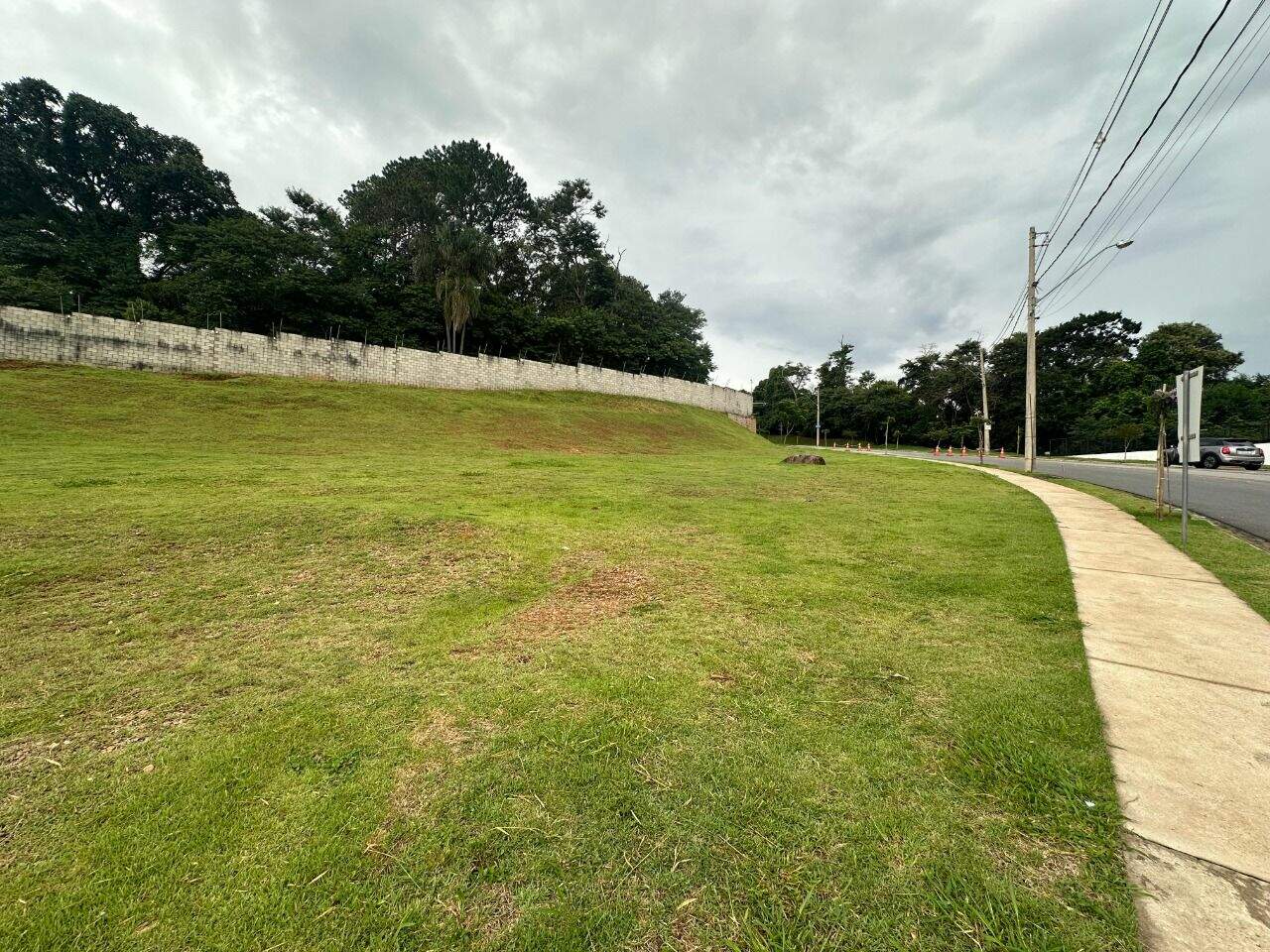 Terreno à venda no Chácara Malota: 