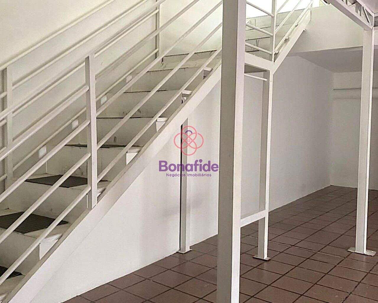 Salão à venda no Centro: 