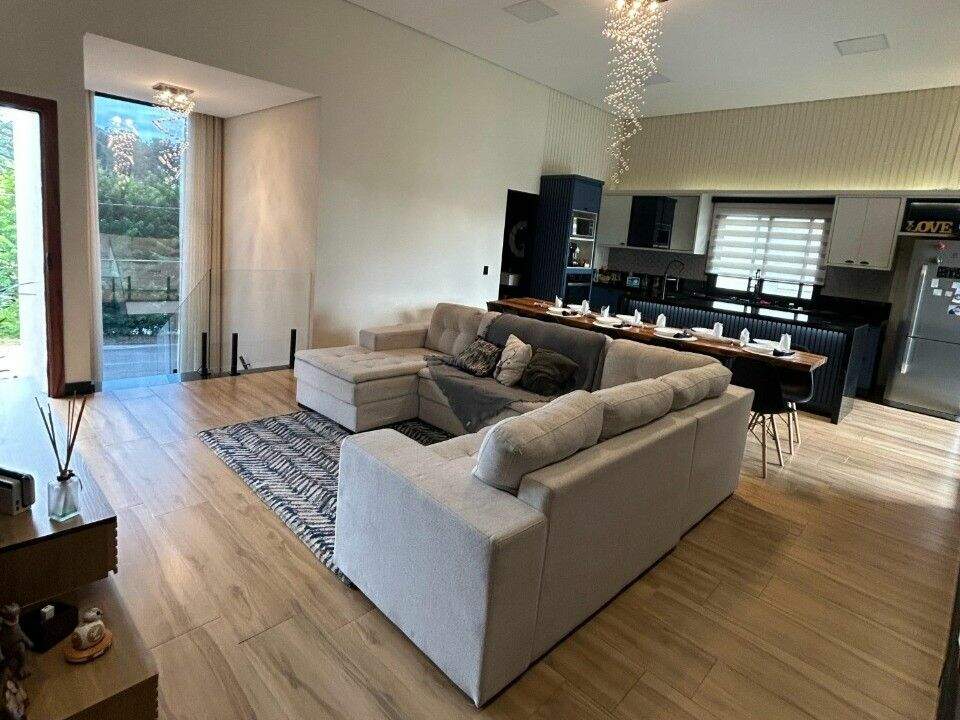 Casa à venda no Jardim Celeste: 