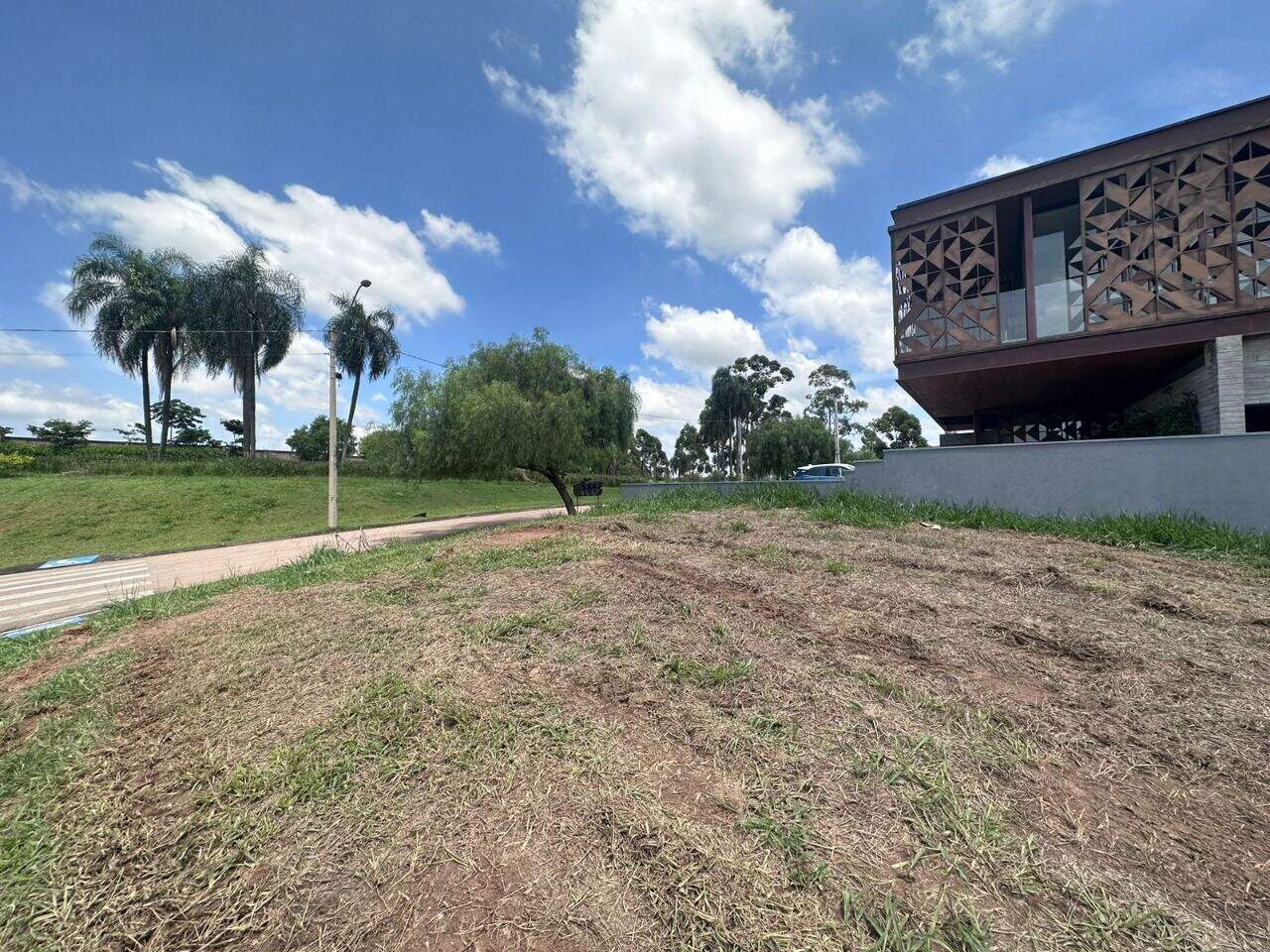 Terreno à venda no Medeiros: 