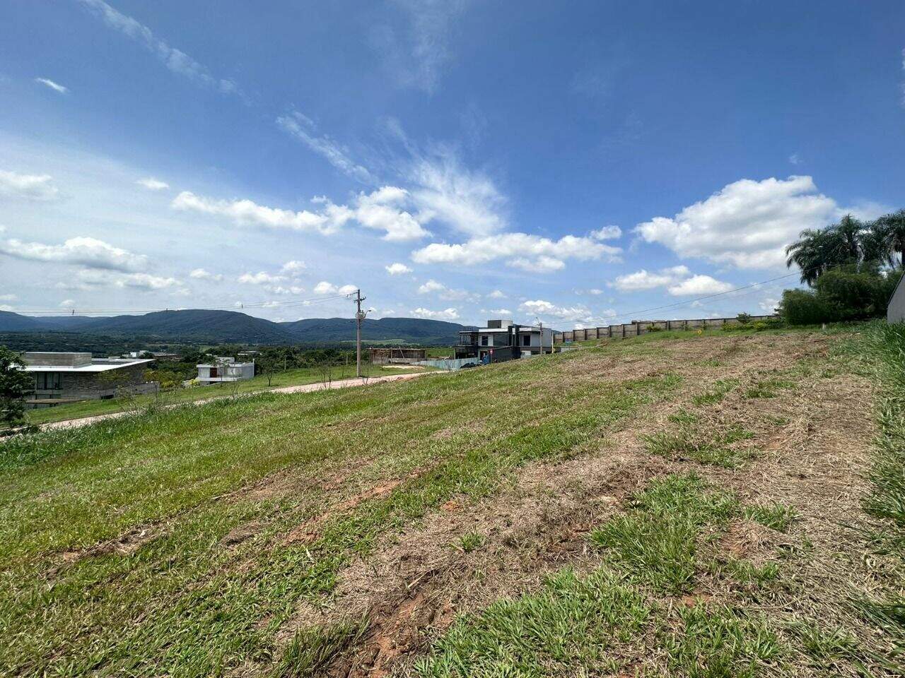 Terreno à venda no Medeiros: 