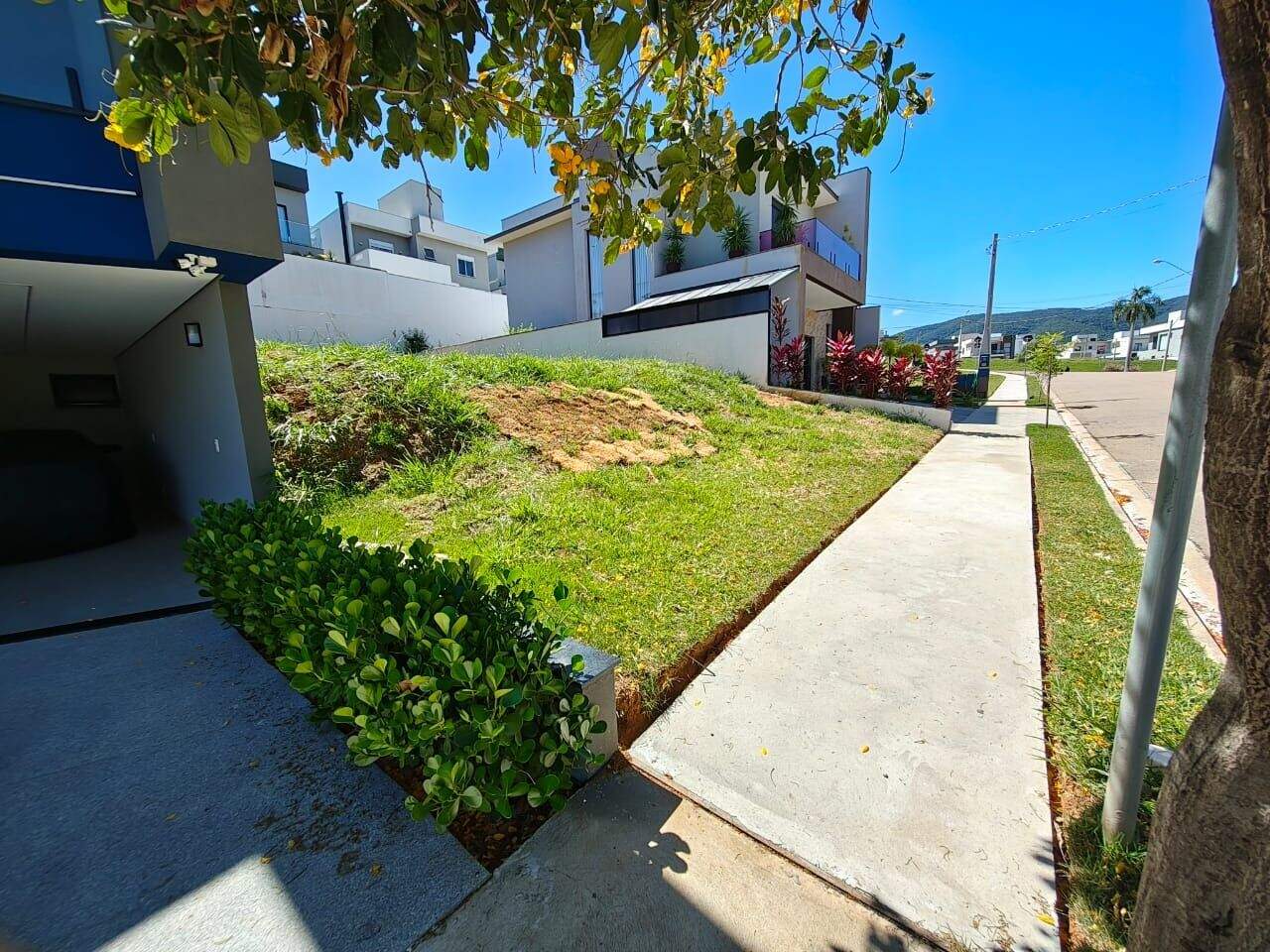 Terreno à venda no Jardim Ermida I: 