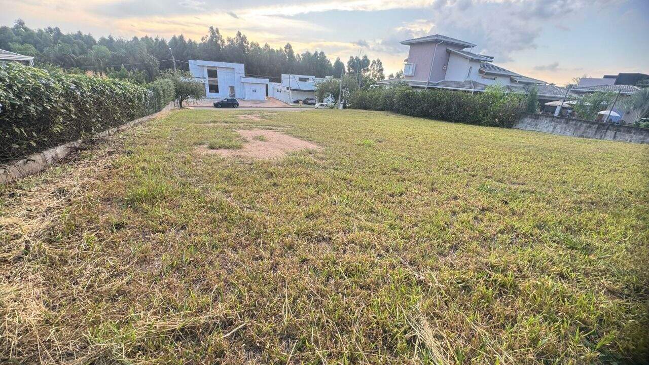 Terreno à venda no Morro Alto: 