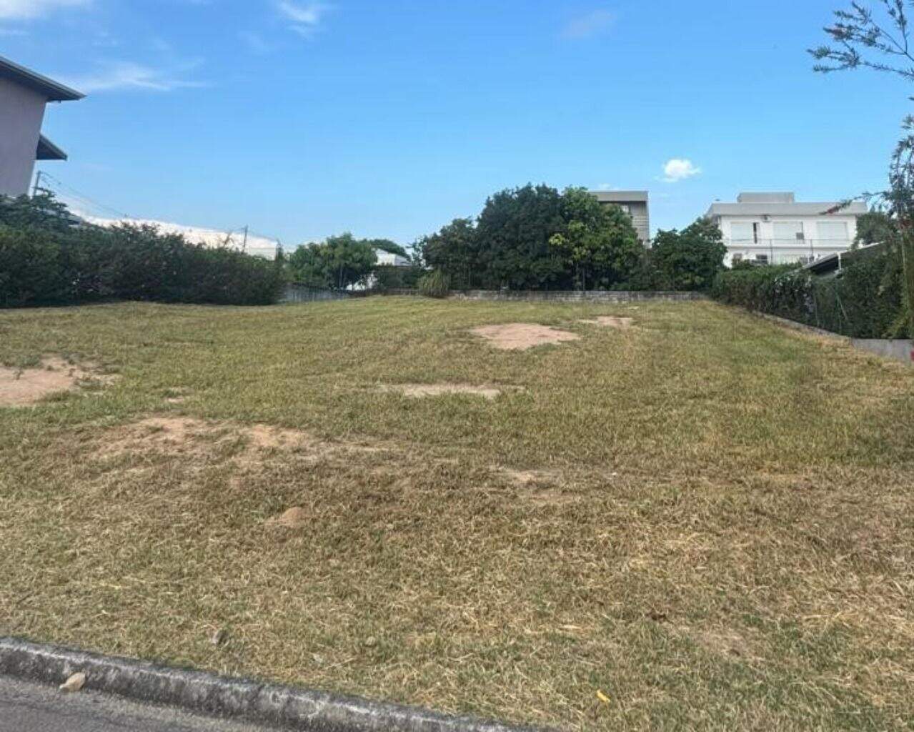 Terreno à venda no Morro Alto: 