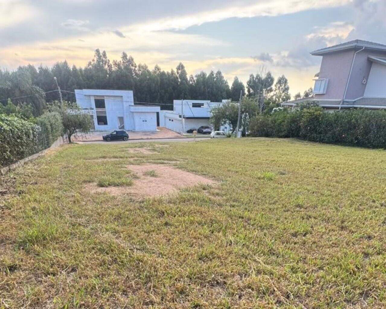 Terreno à venda no Morro Alto: 