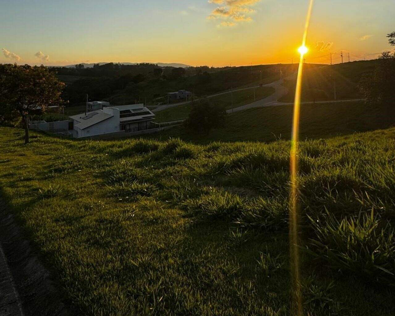 Terreno à venda no Jardim Caxambu: 