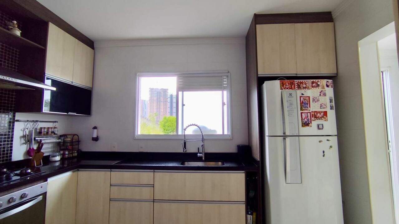 Casa à venda no Engordadouro: 