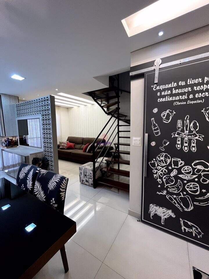 Casa à venda no Jardim Shangai: 