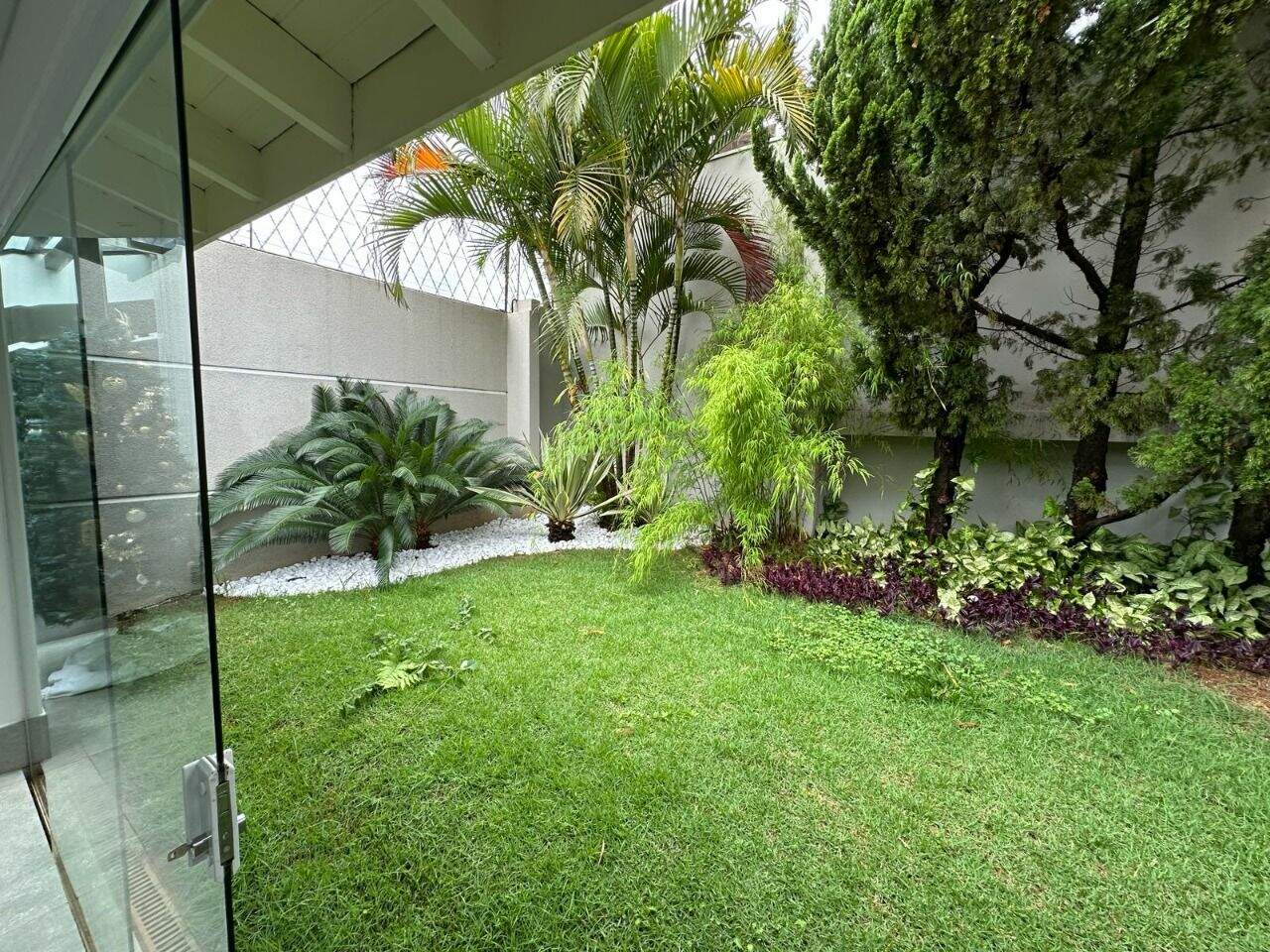 Casa à venda no Medeiros: 