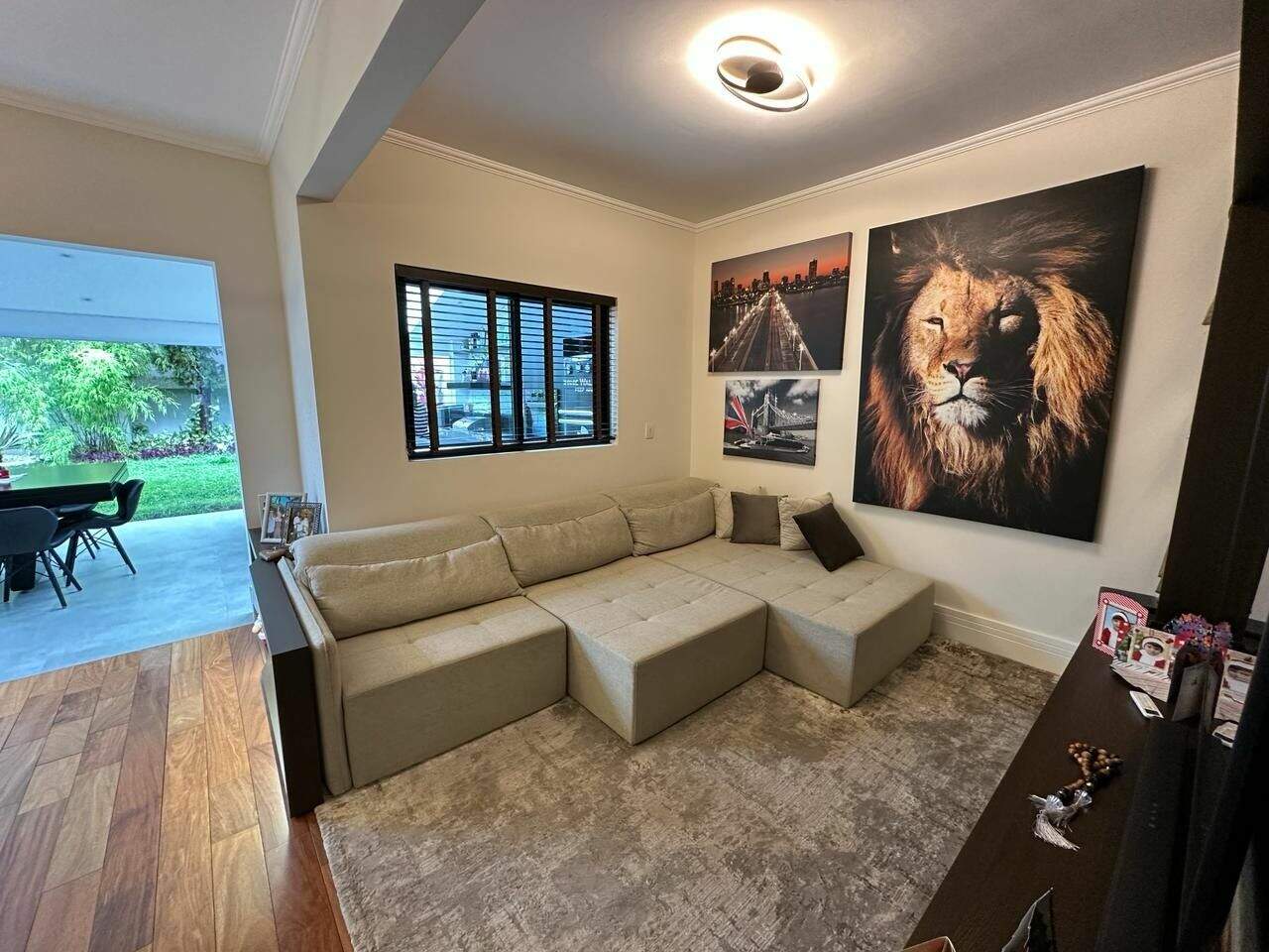 Casa à venda no Medeiros: 