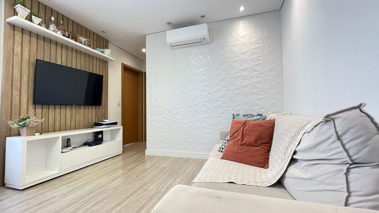 Apartamento à venda no CECAP: 