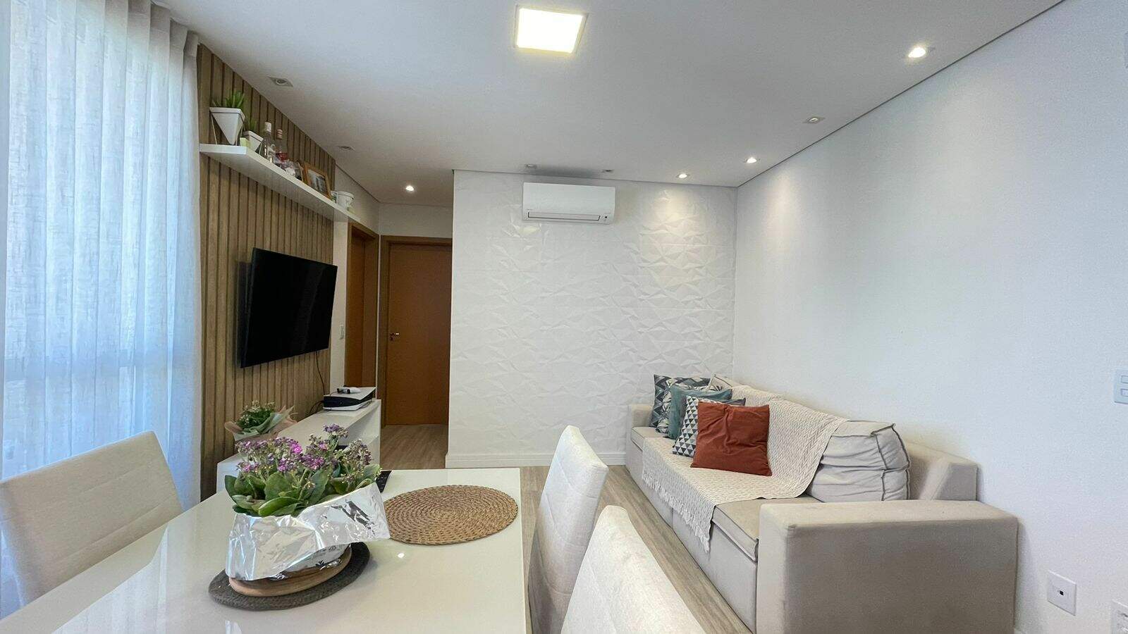 Apartamento à venda no CECAP: 