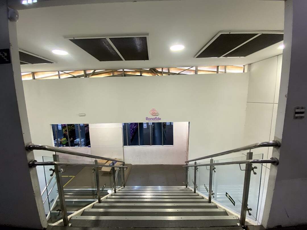 Salão à venda no Centro: 